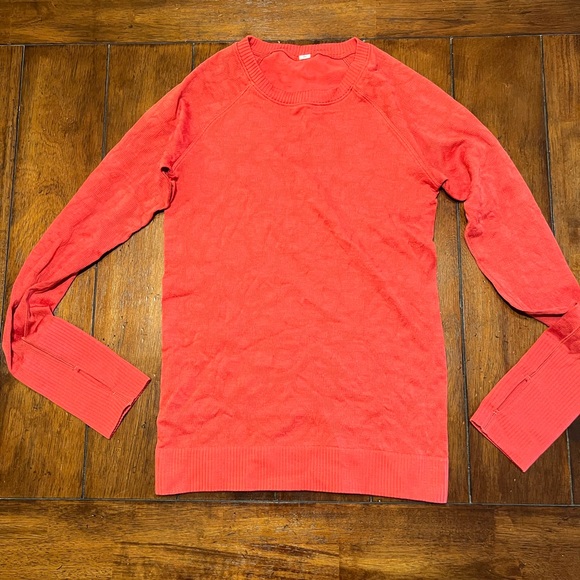 lululemon shirt - Picture 6 of 12